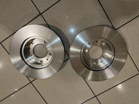 Nové přední brzdové kotouče Peugeot Boxer,Citroen Jumper - 2