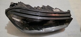 Pravý přední Full LED světlomet Škoda Fabia IV - 2