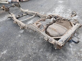 Nissan Patrol GR Y61 - 2