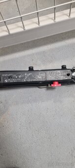 Autopríslušenstvo k e61 - 2