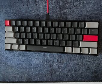 Herní mechanická klávesnice yenkee 3600 atom - 2
