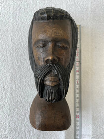 Dřevěná vyřezávaná hlava - 2
