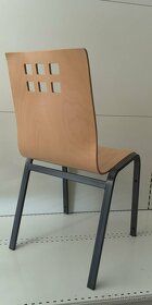 Kvalitní skořepinová židle - 2