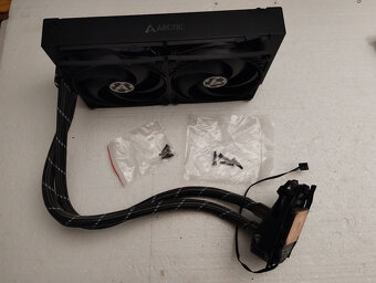 PRODÁNO - ARCTIC Liquid Freezer II 240 - z roku 2020 - 2