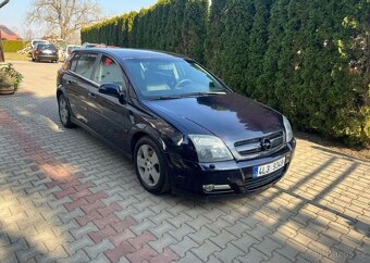 Opel Signum 2,0i/ 129kw , serviska benzín - 2