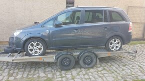 Opel Zafira B 2.2Direct 110kw - 2