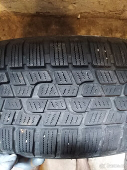 Zimní pneu 195/65 R15 - 2