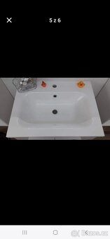 Koupelnový set s umyvadlem - 2