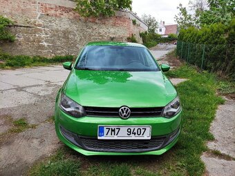Volkswagen Polo - 2