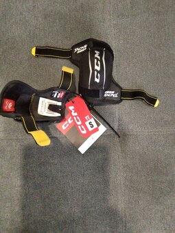 Chrániče loktů YT-S Tacks 9550 CCM - 2