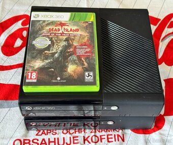 Xbox 360E 2x konzole na díly + hra - 2
