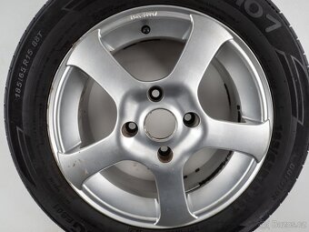 Nissan Almera - 15" alu kola - Letní pneu - 2