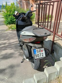 Malaguti Madison 3 250 ie - 2