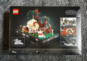 Lego Star Wars 75330 Dagobah Jedi Training Diorama - 2