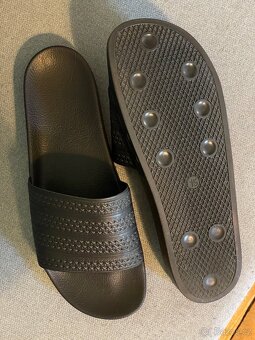 Pantofle Adidas Adilette Unisex - vel. 51 zánovní - 2