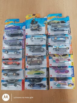 Hot Wheels a Matchbox - 2