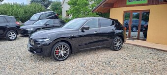 Maserati Levante 3.0 D V6 202kW 4x4 PANORAMA - 2