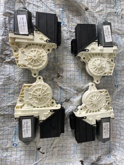 Motorky stahovacky - 2
