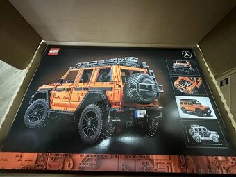 Lego Technic Mercedes-Benz G500 - 2