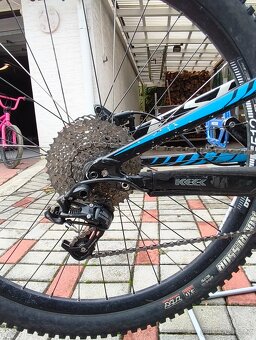 prodám Specialized Stumpjumper - 2