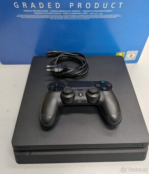 PS4 Slim - 2