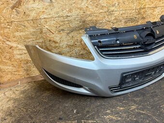 PŘEDNÍ NÁRAZNÍK OPEL ZAFIRA B 2005-2008 - 2