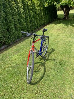 Trekové kolo Apache 28" - 2