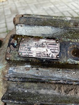 Elektromotor třífázový 380 4,5 kw - 2