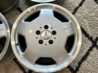 KOUPÍM Mercedes AMG Monoblock 17” AMG Aero 17” HWA W124 - 2