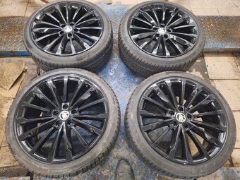 Prodám origo alu kola skoda superb III trinity 5x112 r19 - 2