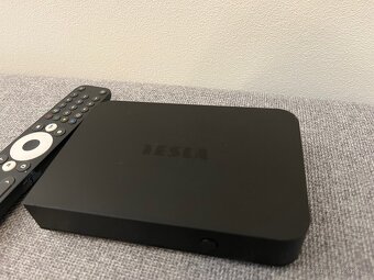 Multimediální set-top box TESLA AndroidTV - 2