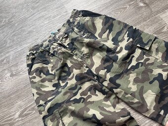 Army kalhoty, vel. 134/140 - 2