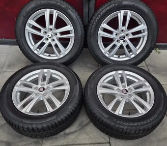 16"-HEZKÁ ZIMNÍ OBUTÁ ALU KOLA 5x100 ŠKODA KAMIQ - 2