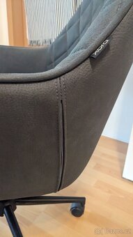 Kancelářská otočná židle / křeslo - 2