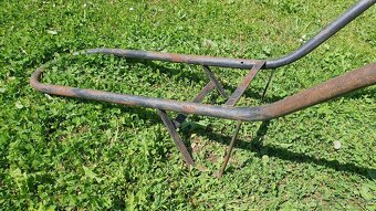 Rám stavebního kolečka plus kolečko - 2