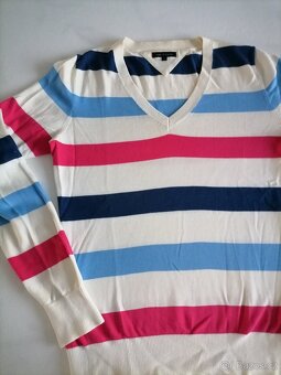 Tommy Hilfiger svetřík - 2