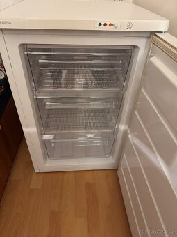 Šuplíkový mrazák - 2