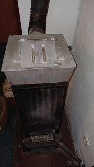 Prodám litinová.kamna - 2