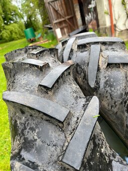 Prodám kola na Zetor 30 - 2