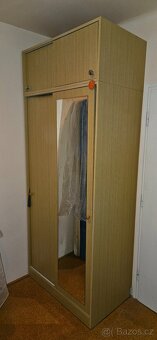 Skříňe a knihovny - 2