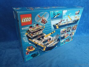 LEGO 60266 - 2