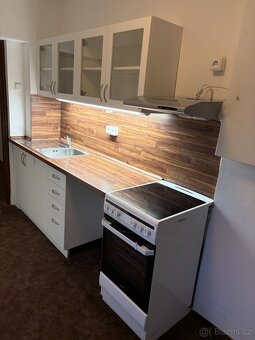 Kuchyňská linka -TOP STAV - 2