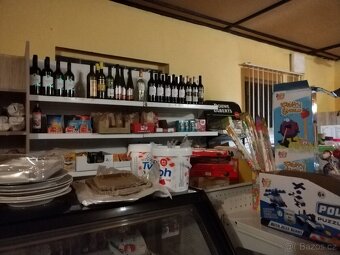 Prodejní regály - 2