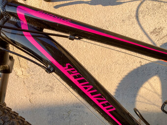 Dívčí kolo Specialized Hotrock 24 - 2