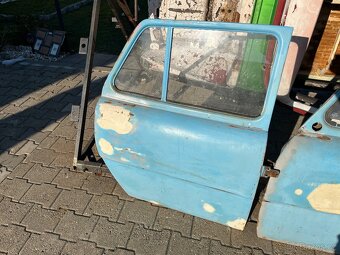 Dveře Škoda 100 - 2