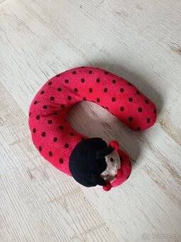 Cestovní polštářek beruška - 2