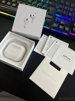 Apple Airpods 4 1:1 replika - 2