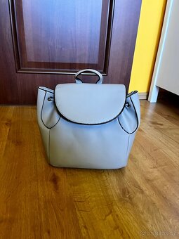 Dámský baťůžek - NOVÝ - 2