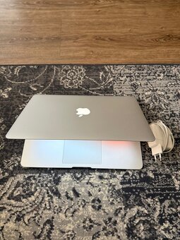 Macbook air macintosh 13 palcovy - 2