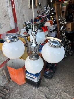 Chromovaný lustr - 2
